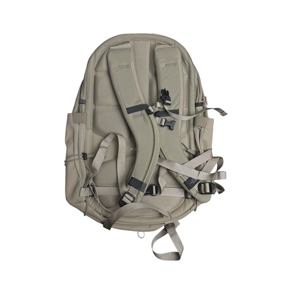 THE NORTH FACE Women's Hiking and School Backpack Borealis Luxe, Clay Grey/Burnt - Picture 2 of 5